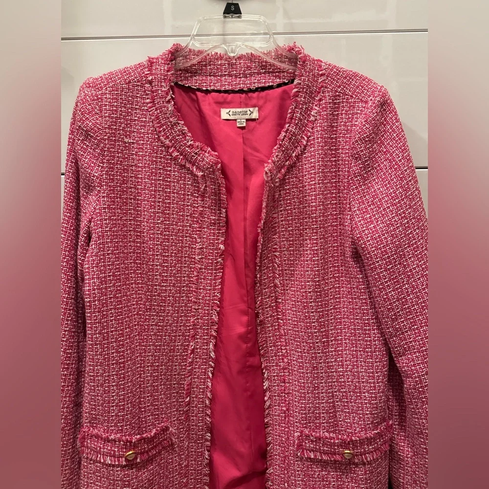 Tweed Bouclé Pink White Jacket Blazer Pearl Buttons Nanette Lepore 🌸💗 - Picture 5 of 10